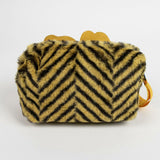 V13H547F800720DE16BE2FC2C8884580505FR7235469P5